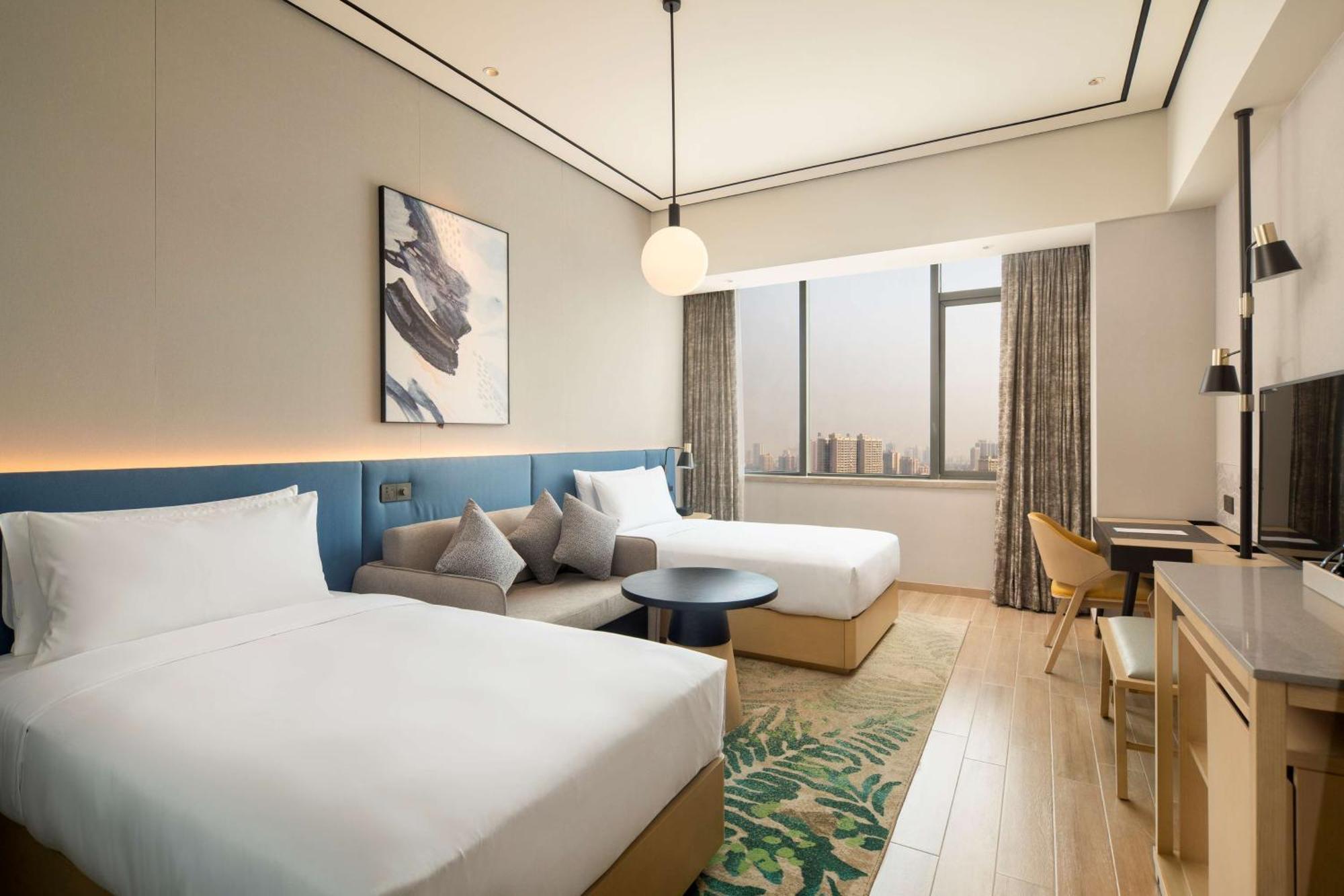 Hilton Garden Inn Changde Dingcheng Exteriör bild