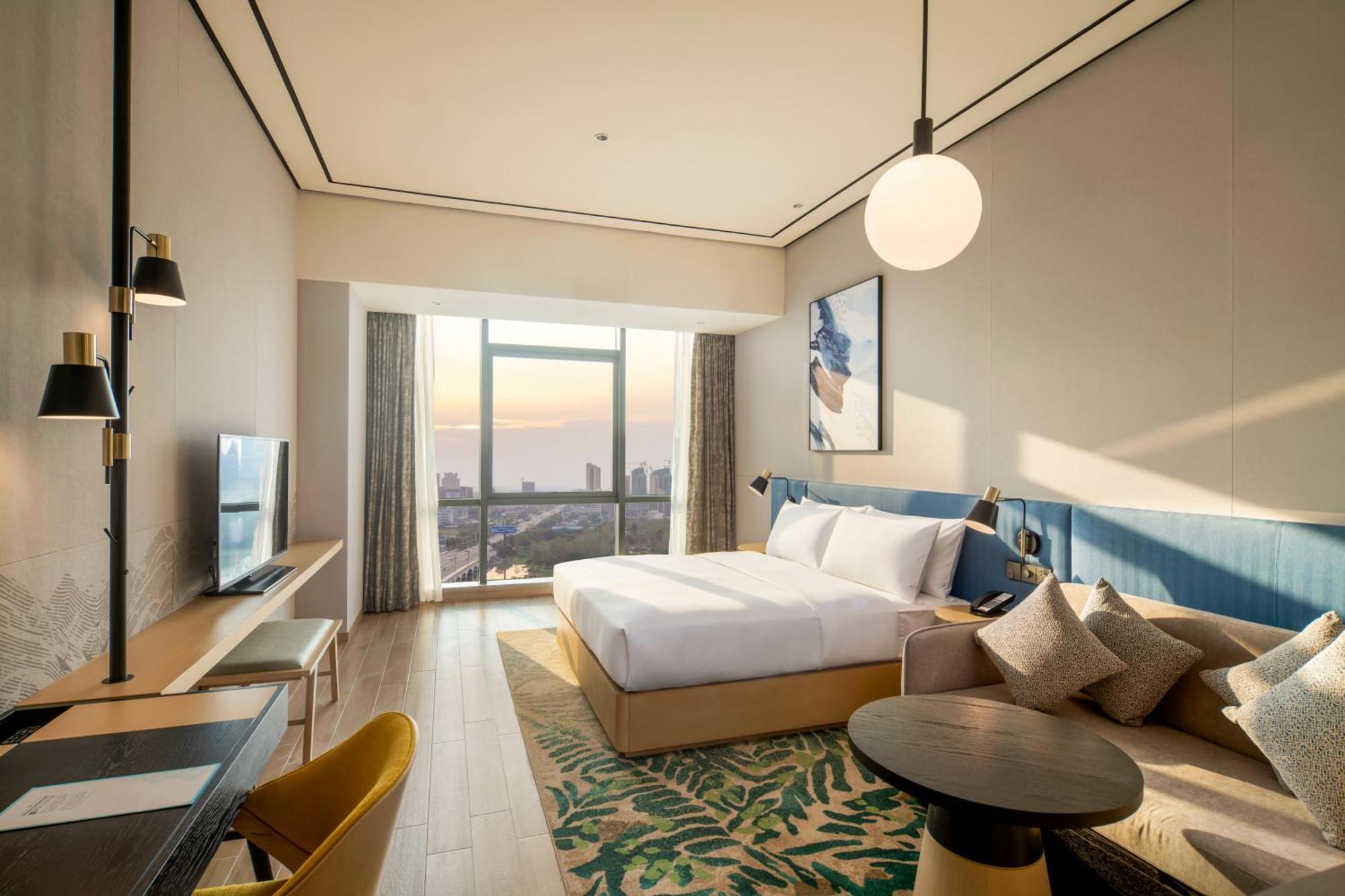 Hilton Garden Inn Changde Dingcheng Exteriör bild